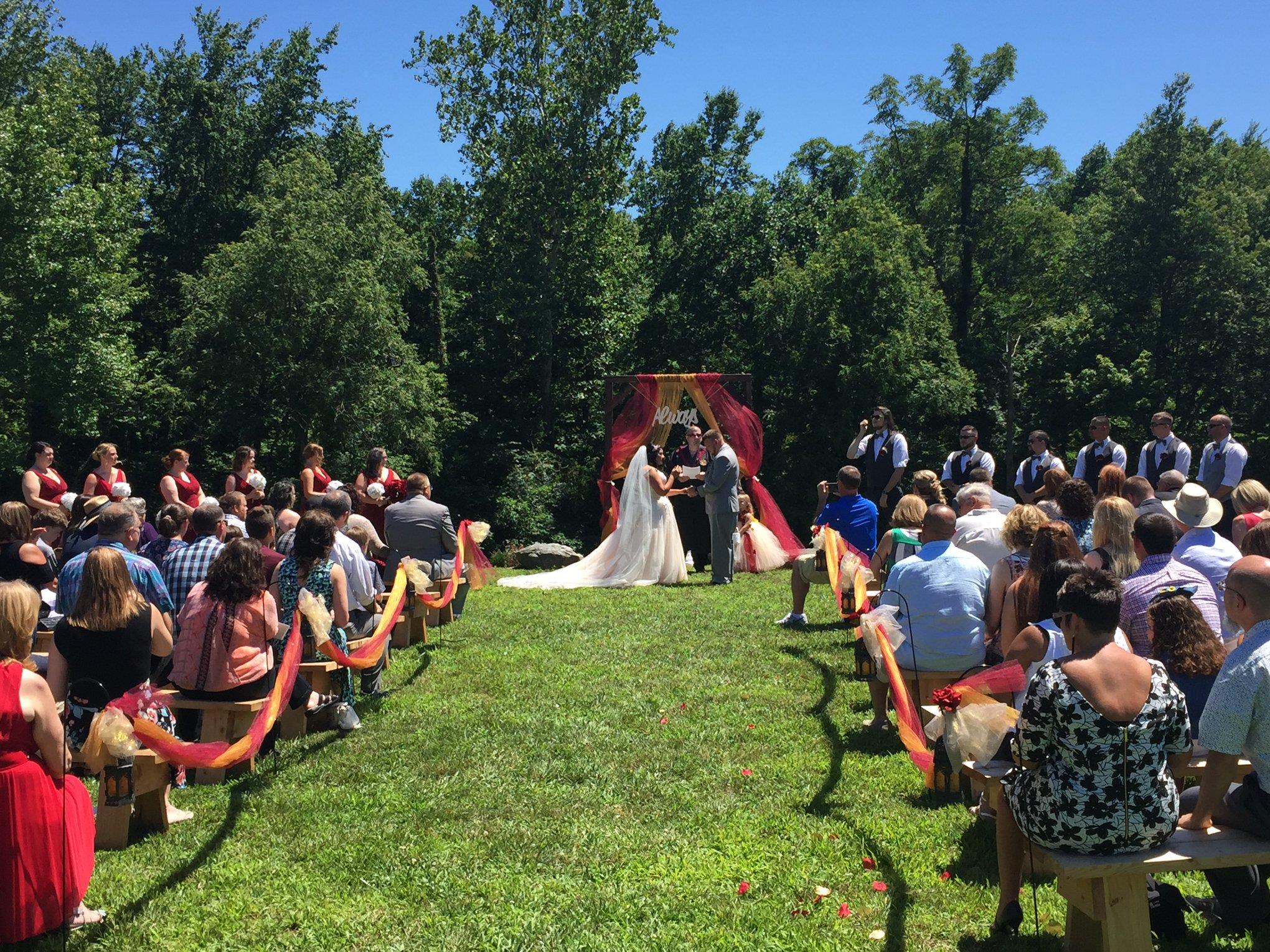 getting married on the lawn
